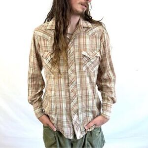 Karman Vintage Western pearl snaps plaid Shirt,gold lurex detail, size 16/33